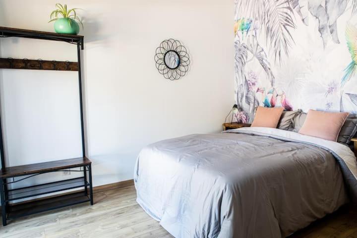 Chambre Tropicale Privee Au Coeur D'Un Village Calme Et Proche Du Vignoble Vinzelles Eksteriør bilde
